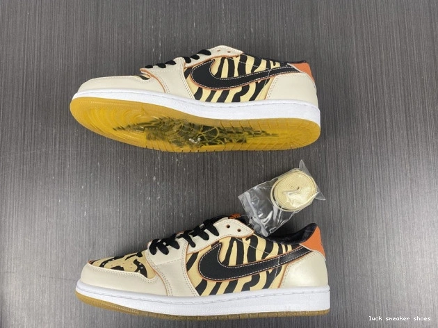 Rep LUCY Air 1 of DH6932-100 Tiger Low OG the Jordan Year 0724